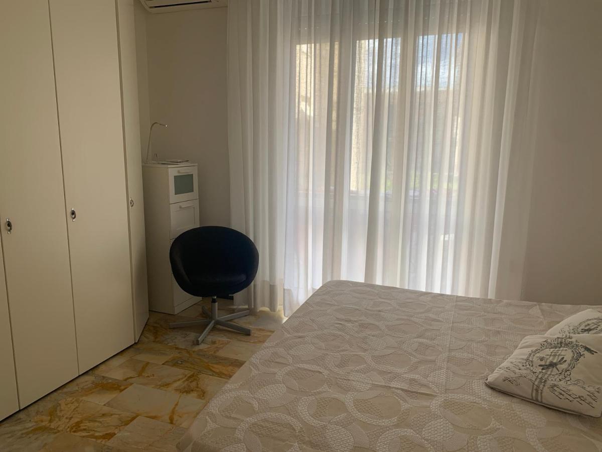 Appartamento Tevere Finale Ligure Buitenkant foto